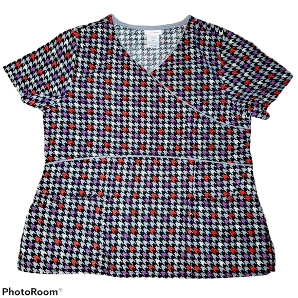ScrubStar Multi Colored V-Neck Short Sleeved Scrub Top 428 - Picture 1 of 5
